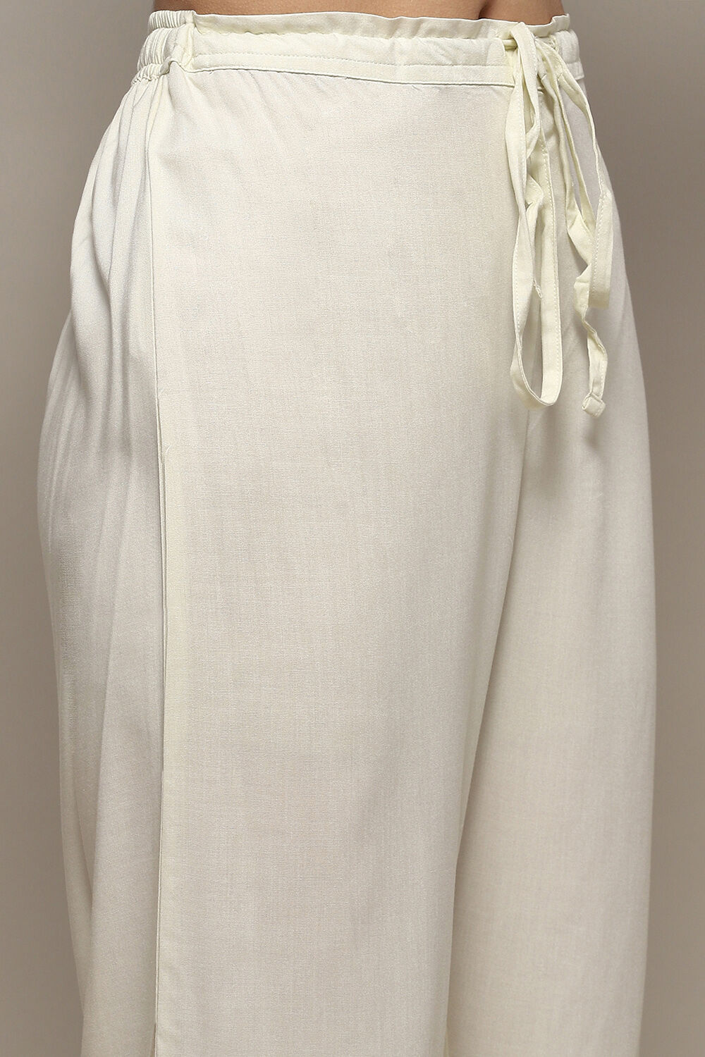 Off-White and Blue Cotton Floral Straight Suit Set image number 2