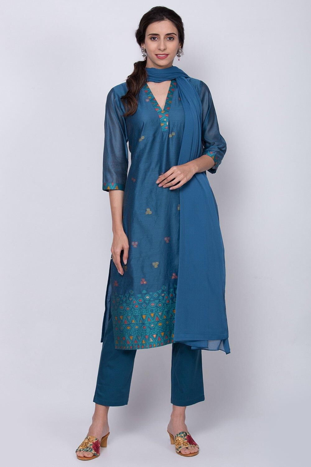 Midnight Blue Straight Kurta Regular Pants Suit Set image number 0