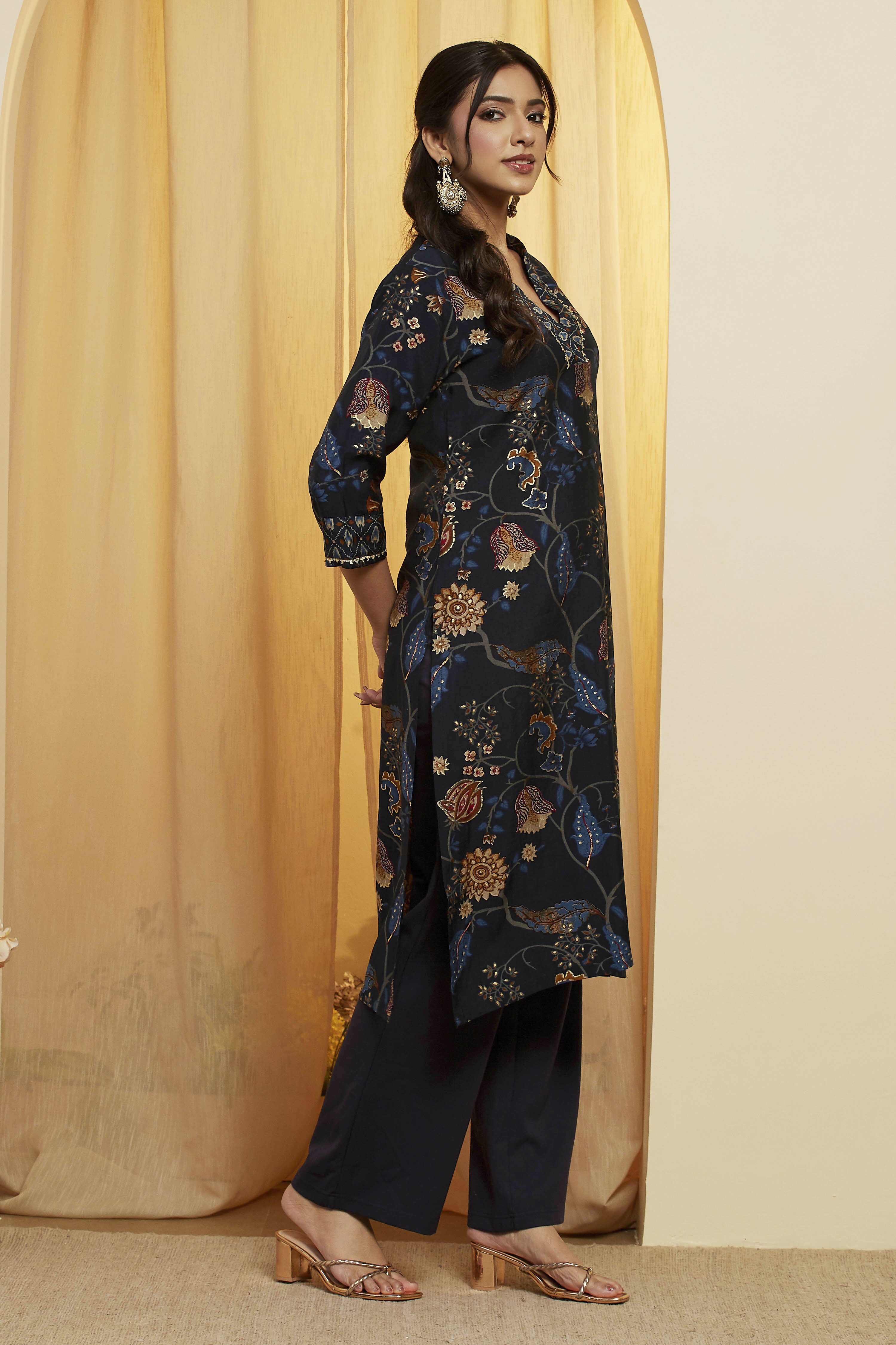 Blue Polyester Straight Kurta image number 3