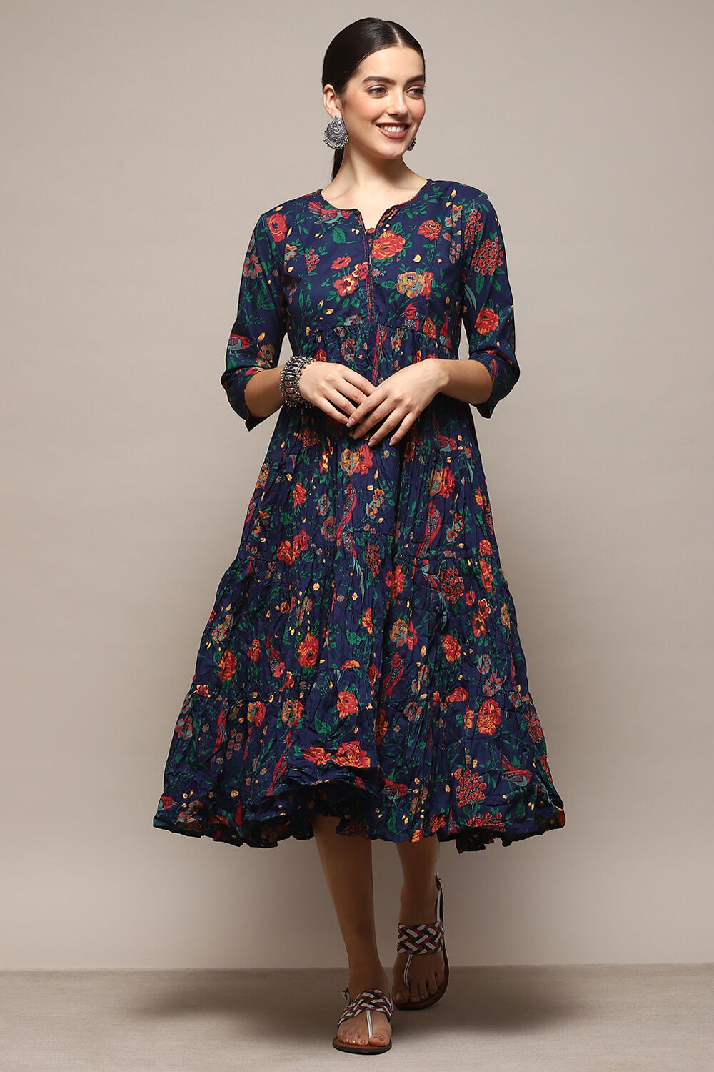 Green & Maroon Cotton Flared Printed Dress image number 5