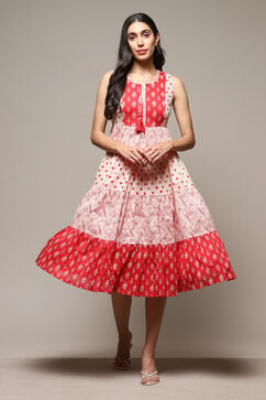 Red Cotton Tiered Dress image number 5