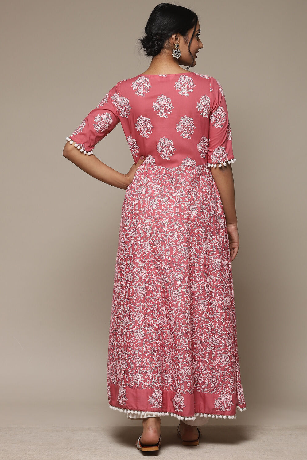Onion Pink Cotton Flared Printed Kurta image number 4