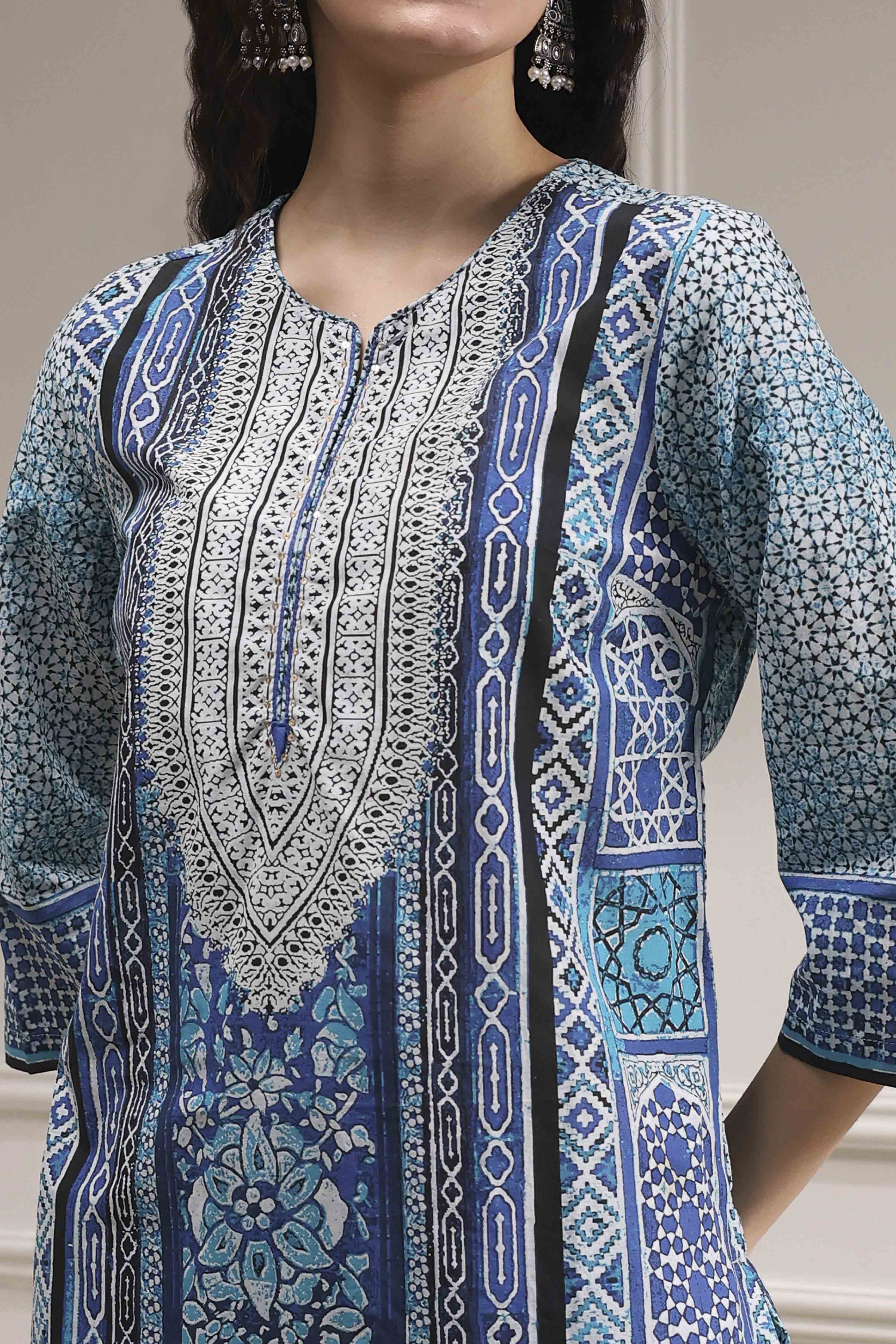 Brown Cotton Printed Straight Suit Set image number 1