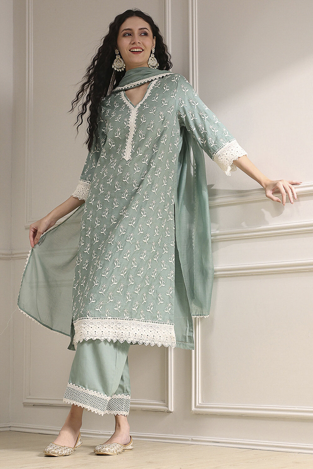 Sap Green Chanderi Straight Suit Set image number 0