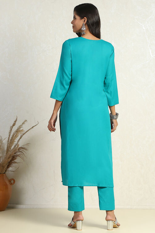Turquoise Cotton Dyeing Unstitched Suit Set image number 5