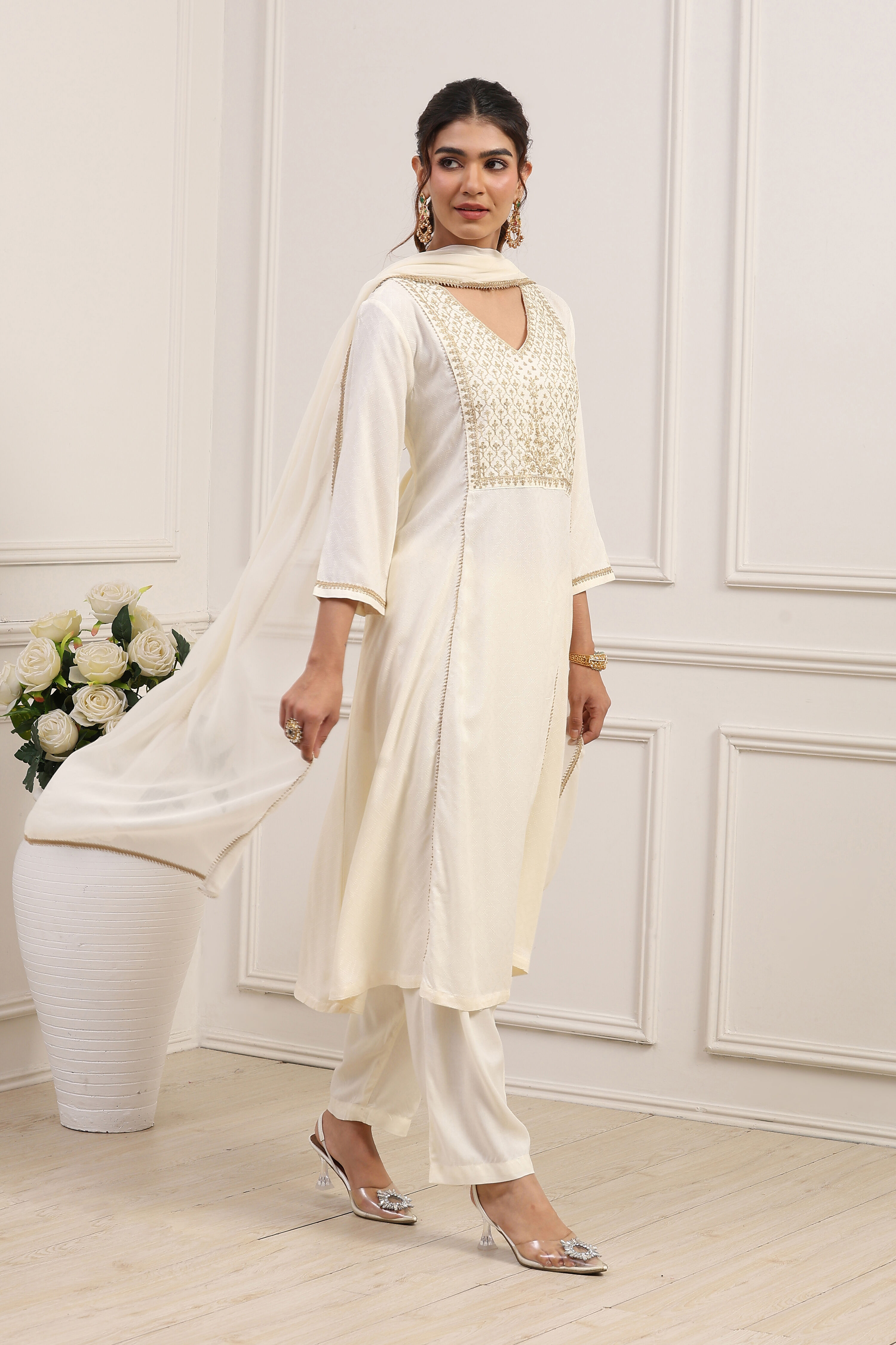 White Viscose Rayon Kalidar Suit Set image number 5
