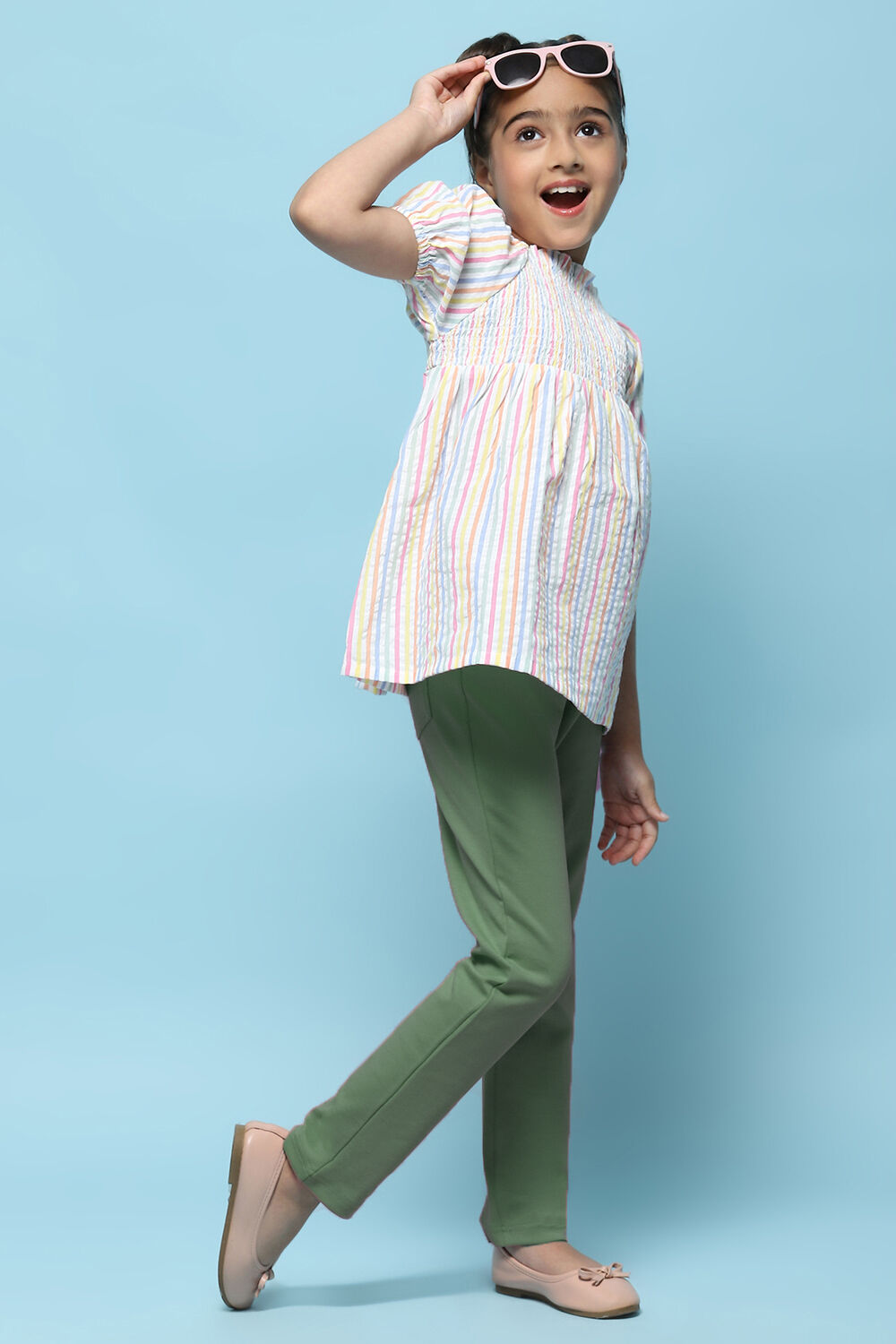 Black Cotton Lycra Skinny Jeggings image number 6