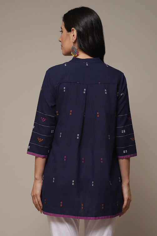 Navy Cotton Yarndyed Kurti image number 2