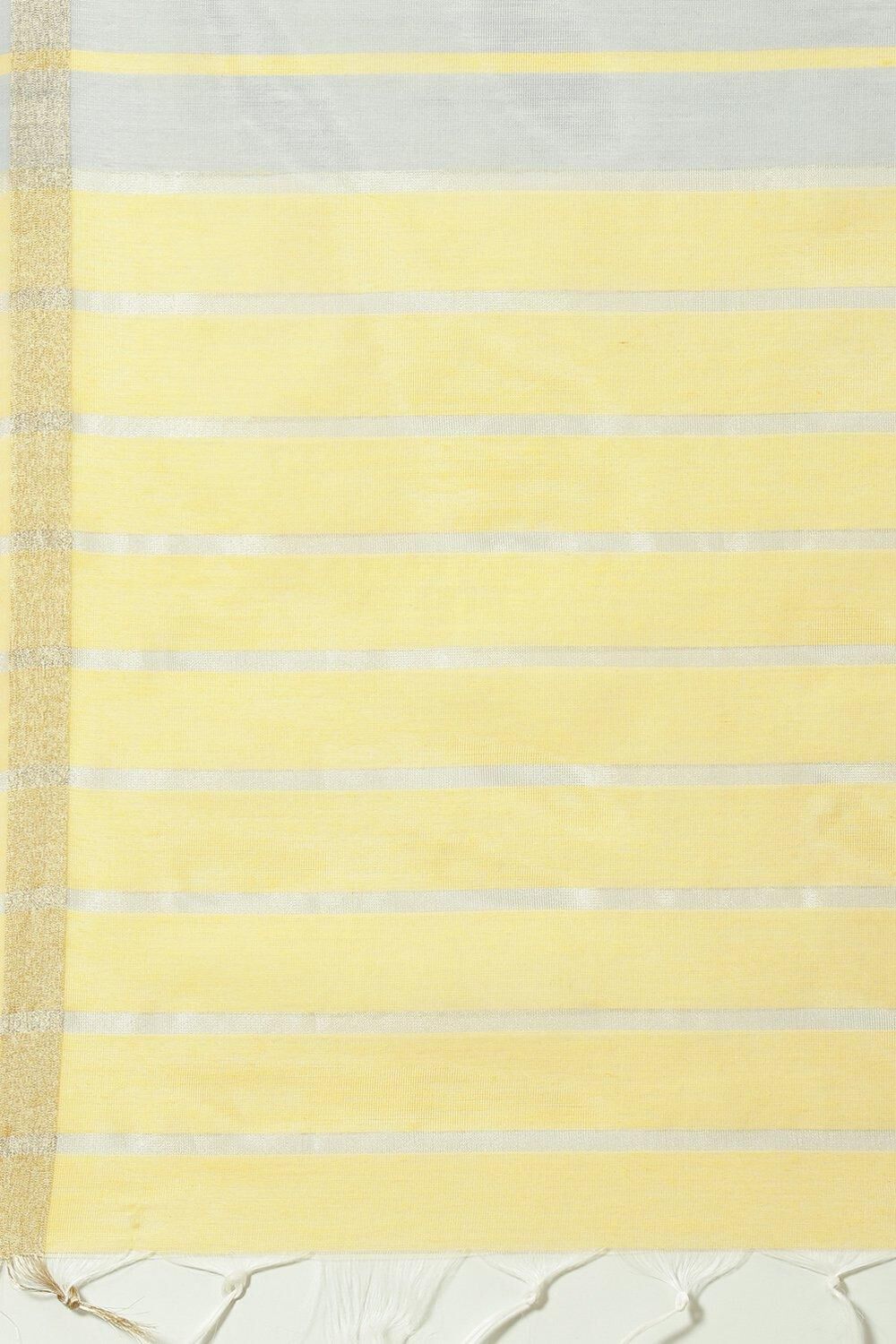 Black Solid Straight Kurta Regular Pants Suit Set image number 3