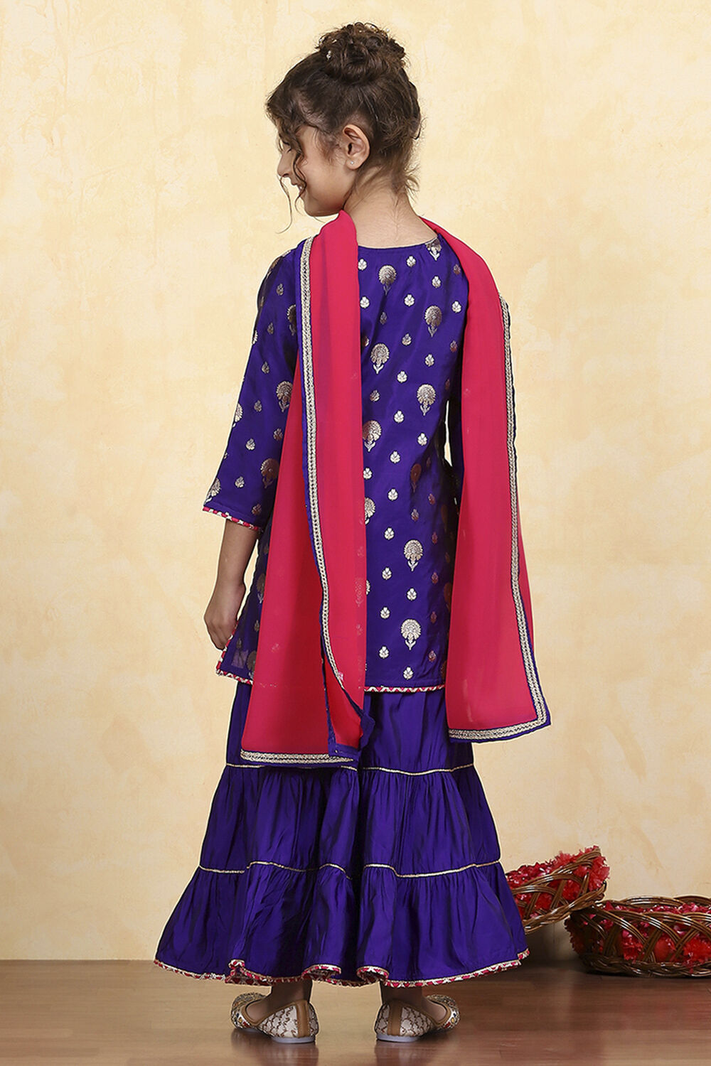 Purple Brocade Short Kurta Suit Set image number 4