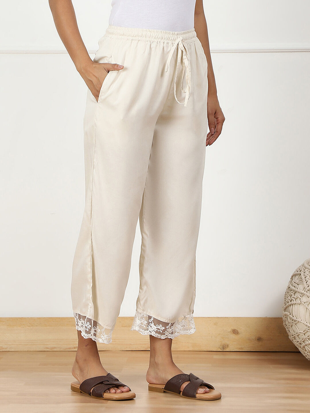 Black Rayon Regular Solid Palazzo image number 3