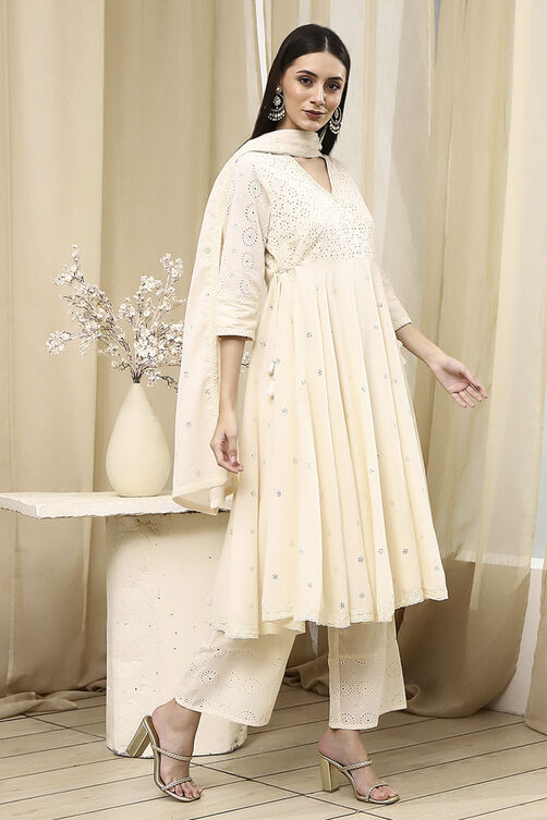Off White Cotton Anarkali Suit Set image number 5