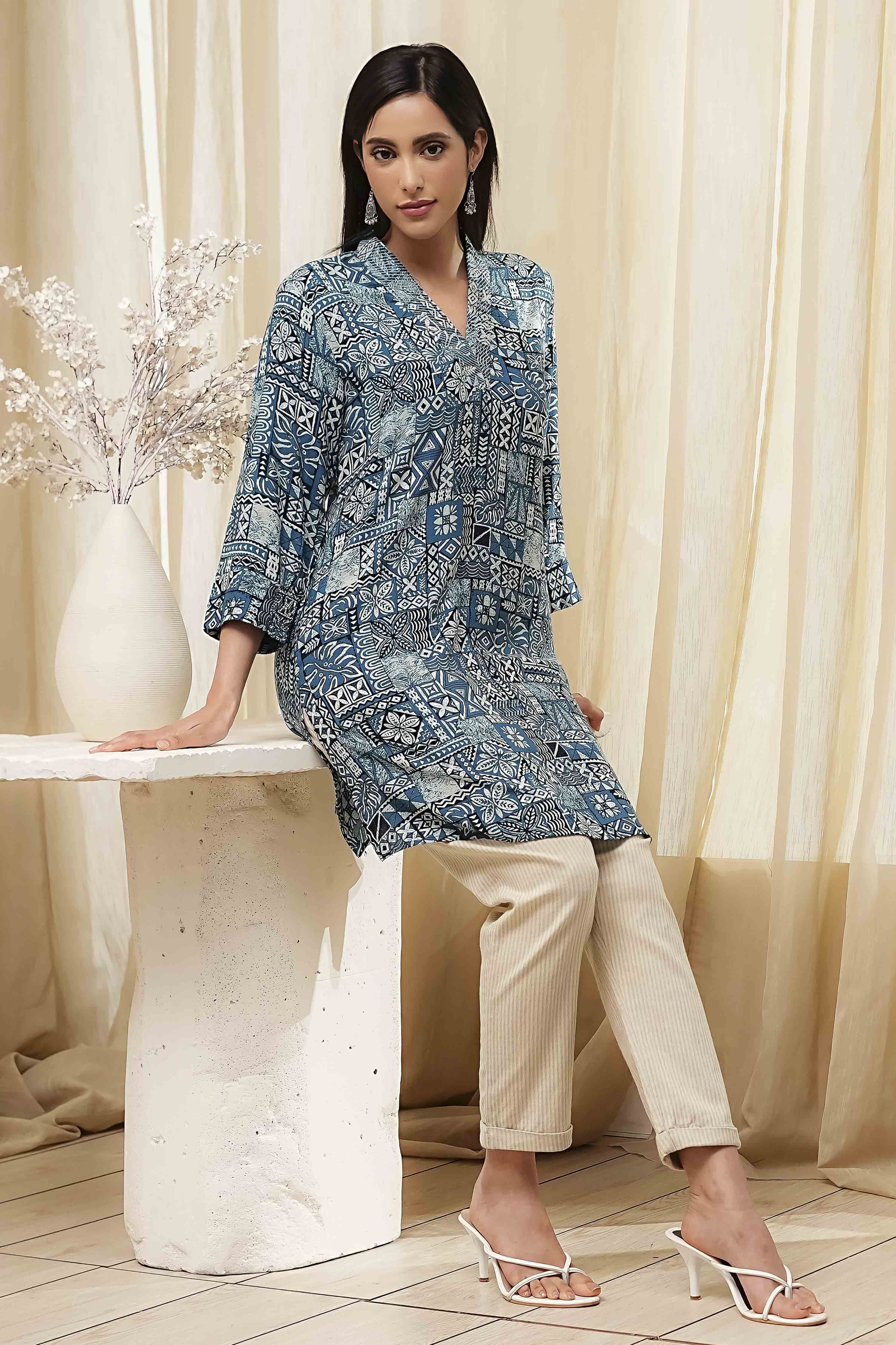 Teal Printed Straight Short Kurta image number 0