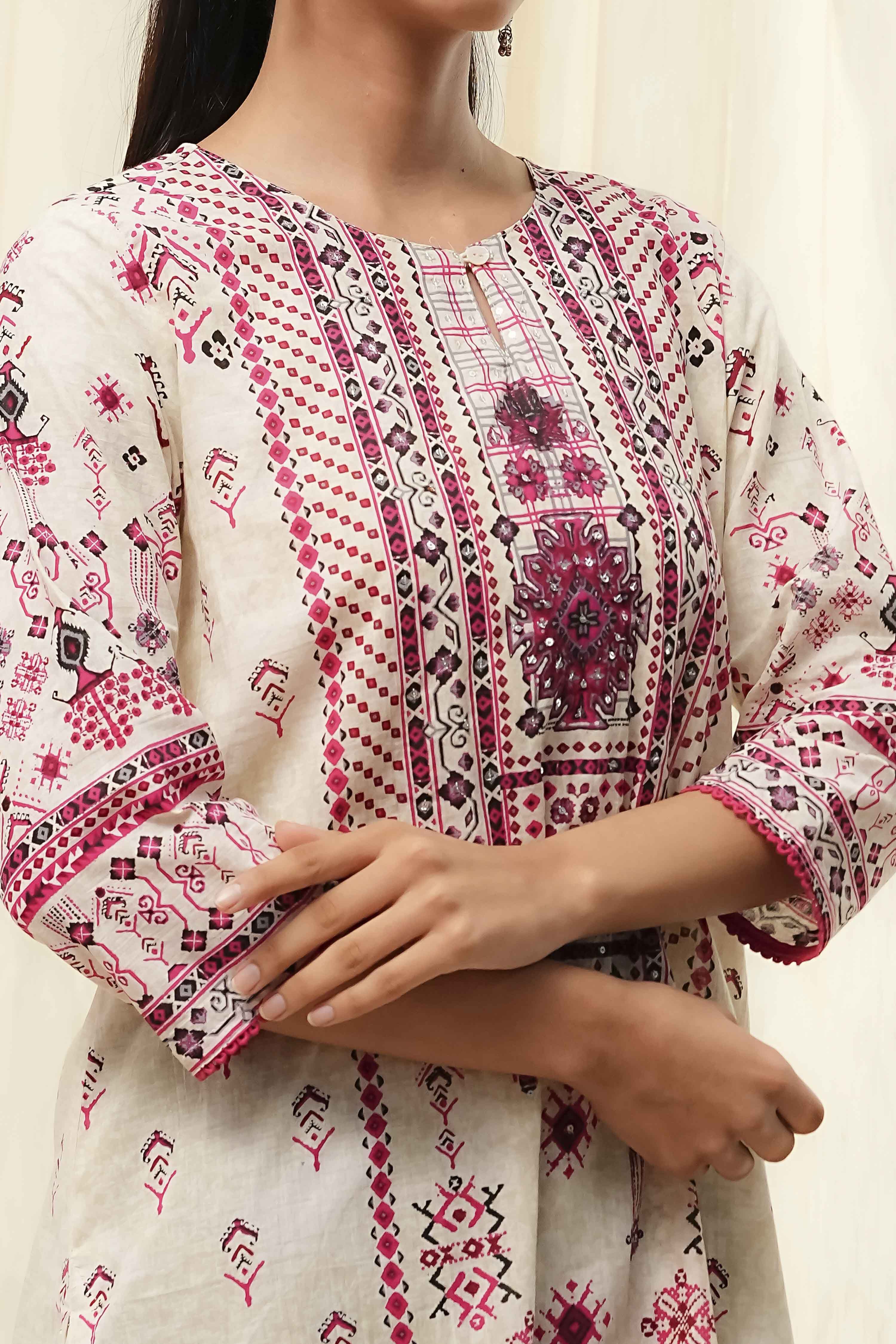 Off-White and Blue Cotton Straight Kurta image number 1