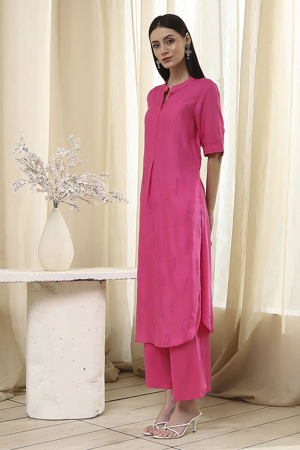 Blush Pink Straight Kurta Set image number 3