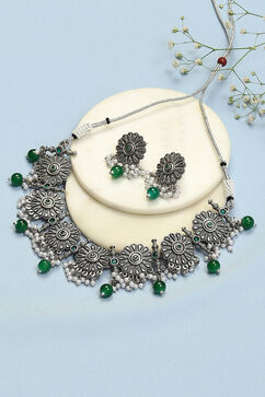 Green Brass Necklace Set image number 0
