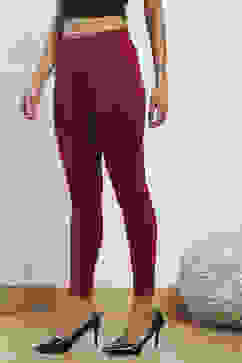 Maroon Cotton Blend Fitted Anklet image number 2