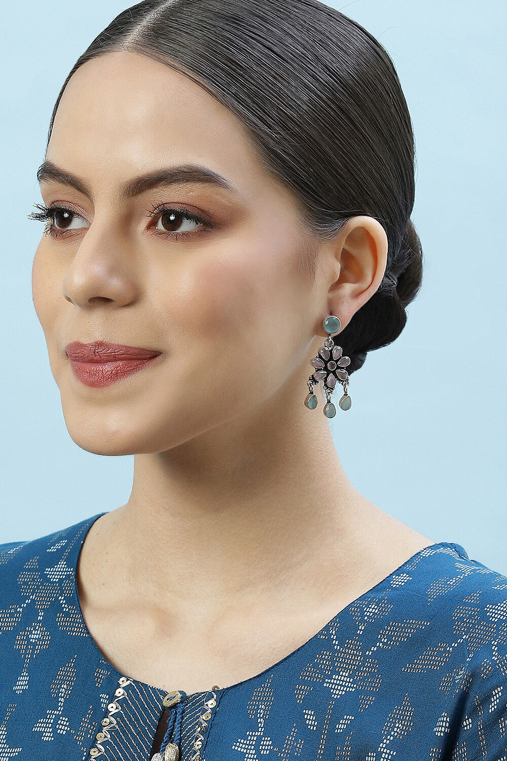 Light Purple Brass Earrings image number 3