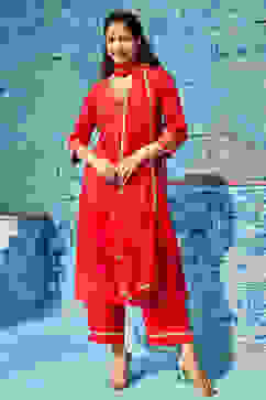 Red Rayon Gathered Suit Set image number 7