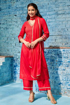 Red Rayon Gathered Suit Set image number 7