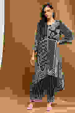 Black Printed Asymmetric Kurta Set image number 6
