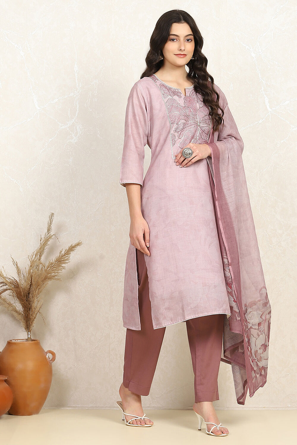Pink Cotton Unstitched Suit Set image number 6