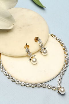 Pearl Brass Necklace Set image number 4