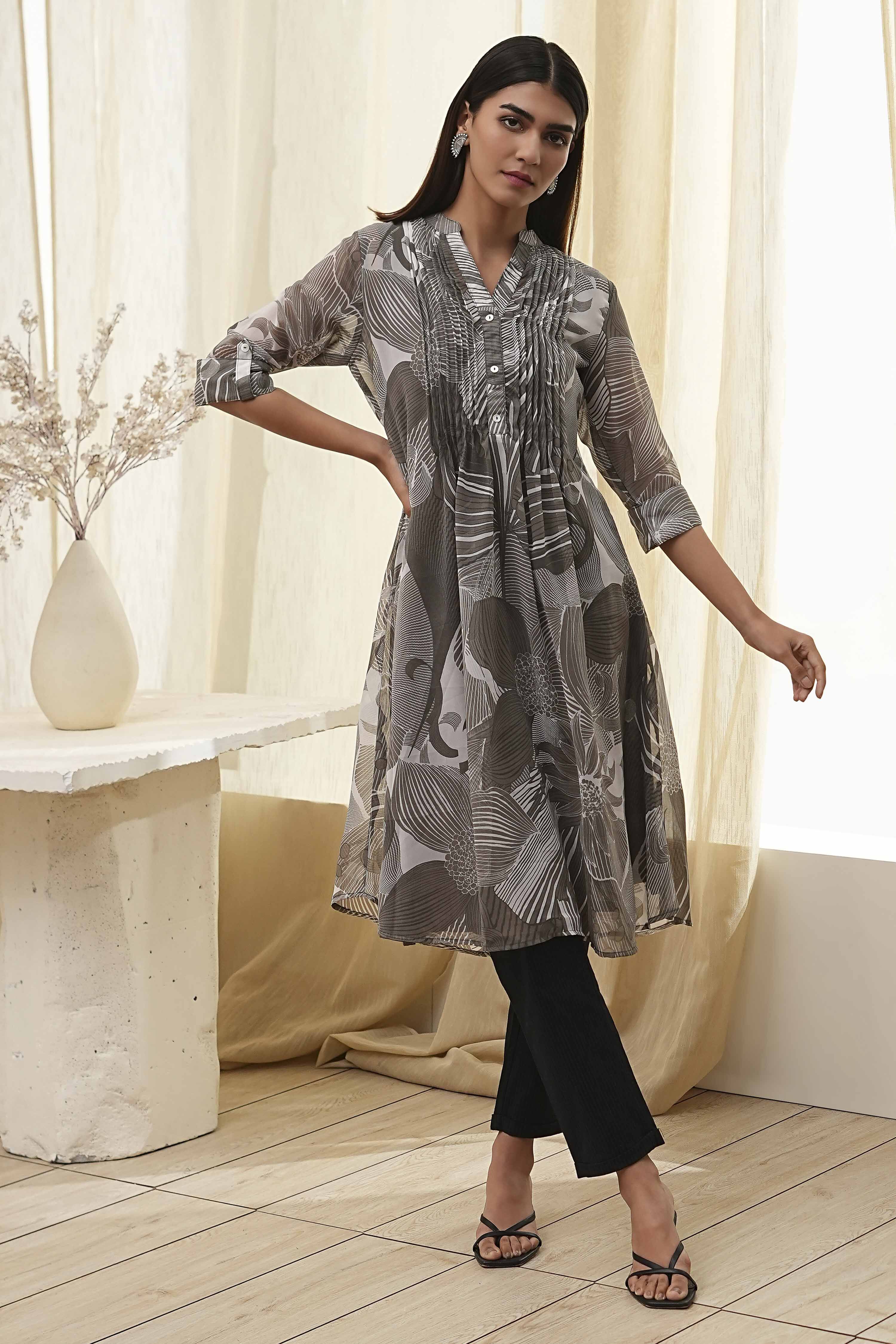 Blue Printed Pleated A-Line Kurta image number 6