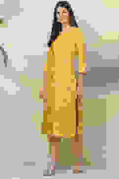 Yellow Straight Viscose Kurta image number 3