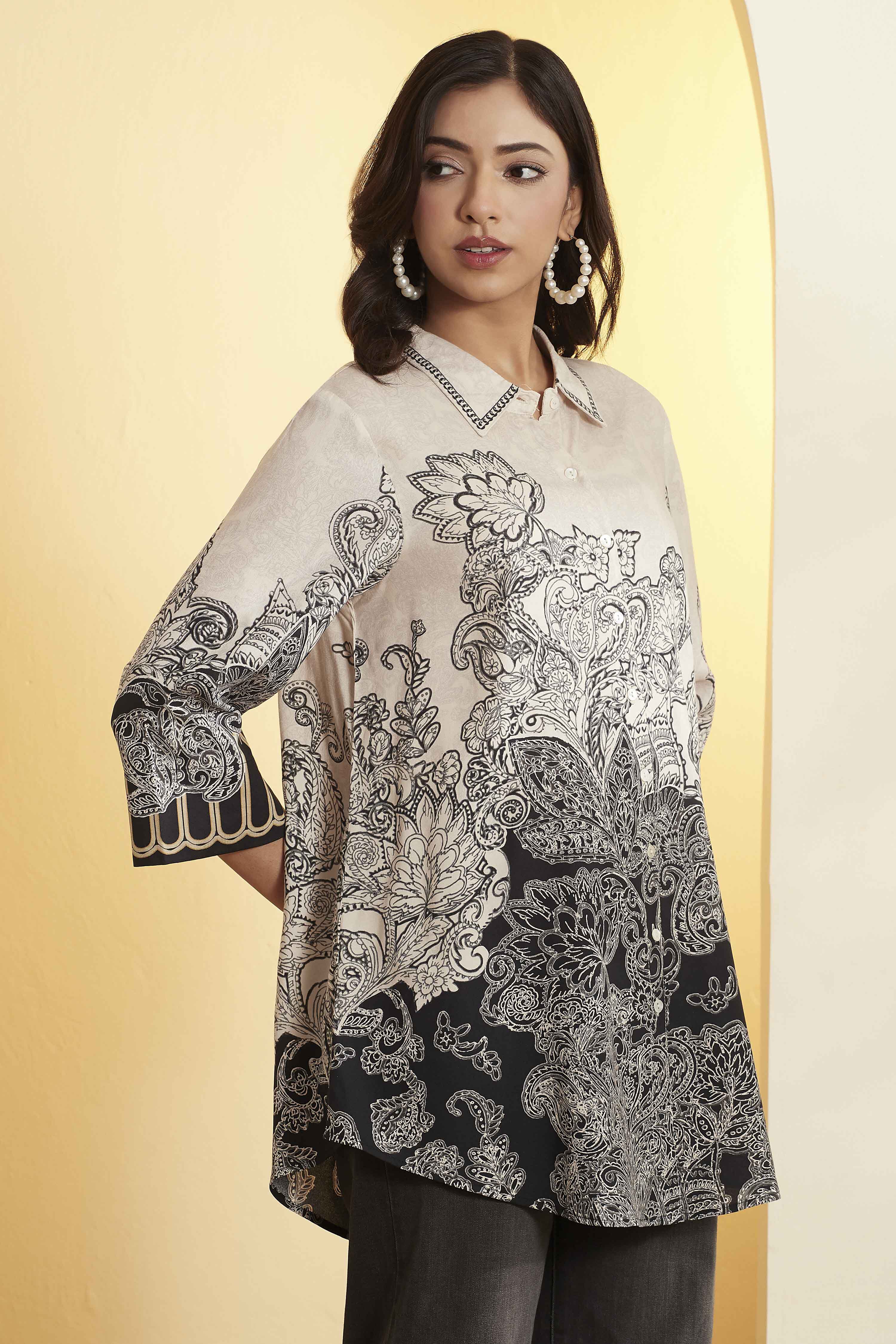 Black Viscose Rayon Straight Kurta image number 3
