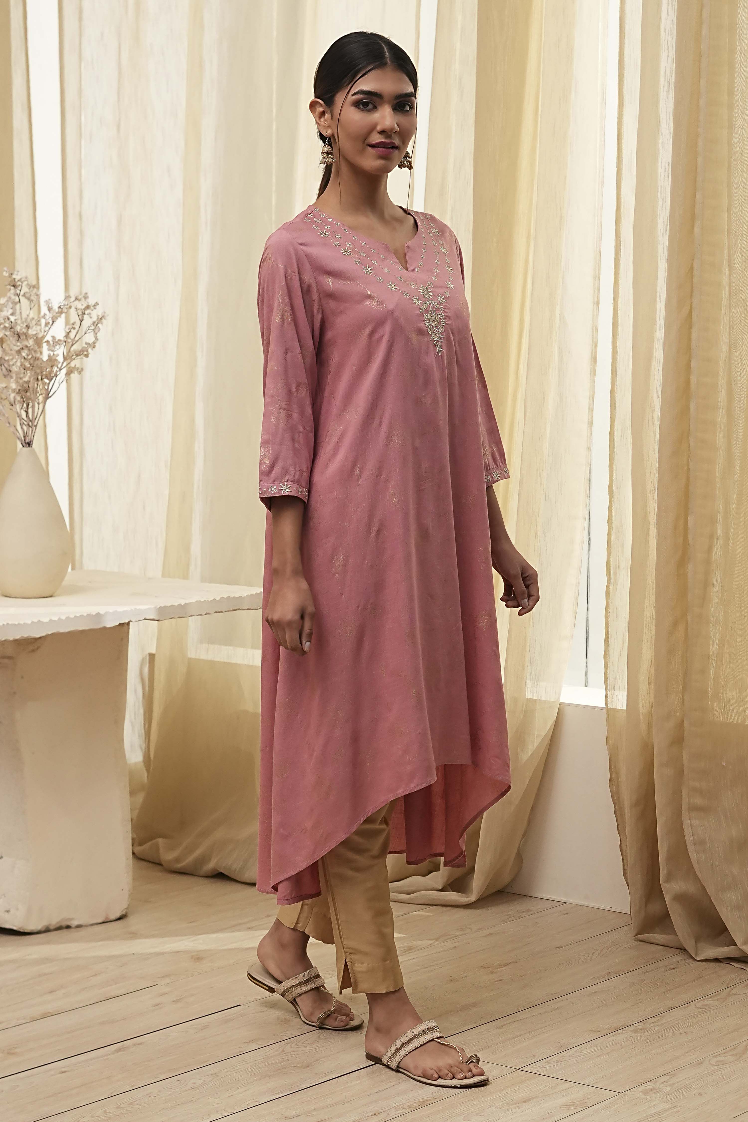 Dull Pink Printed Asymmetric Kurta image number 4
