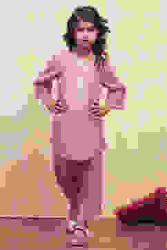 Pink Cotton Solid Straight Suit Set image number 6