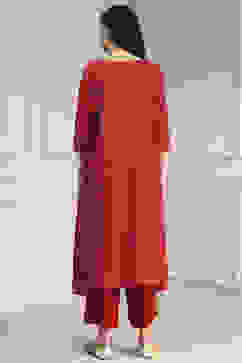 Red Polyseter Blend Straight Printed Fusion Set image number 4