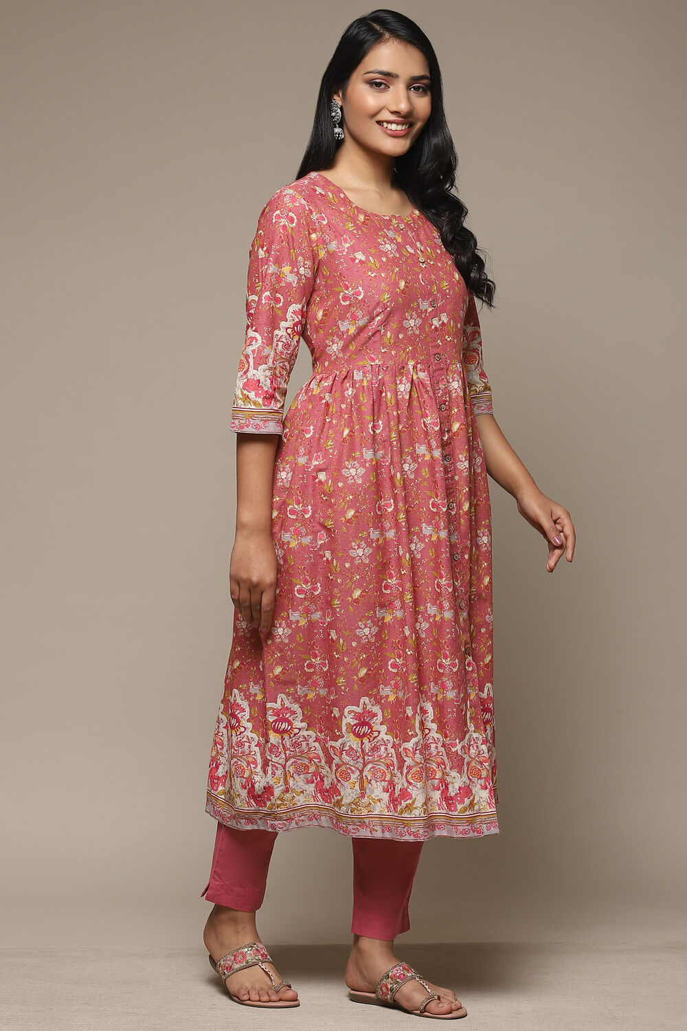 Blue Cotton Gathered Kurta Pants 2 Piece Set image number 5