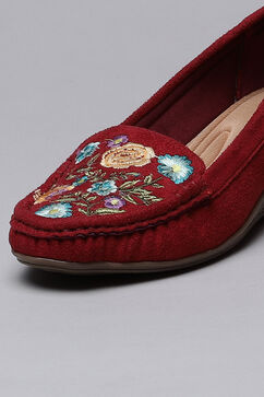 Maroon Synthetic Suede Formal Loafers image number 1