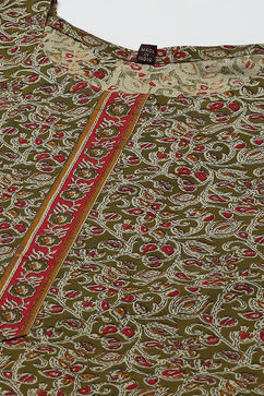 Green Cotton Machine Embroidered Unstitched Suit Set image number 2