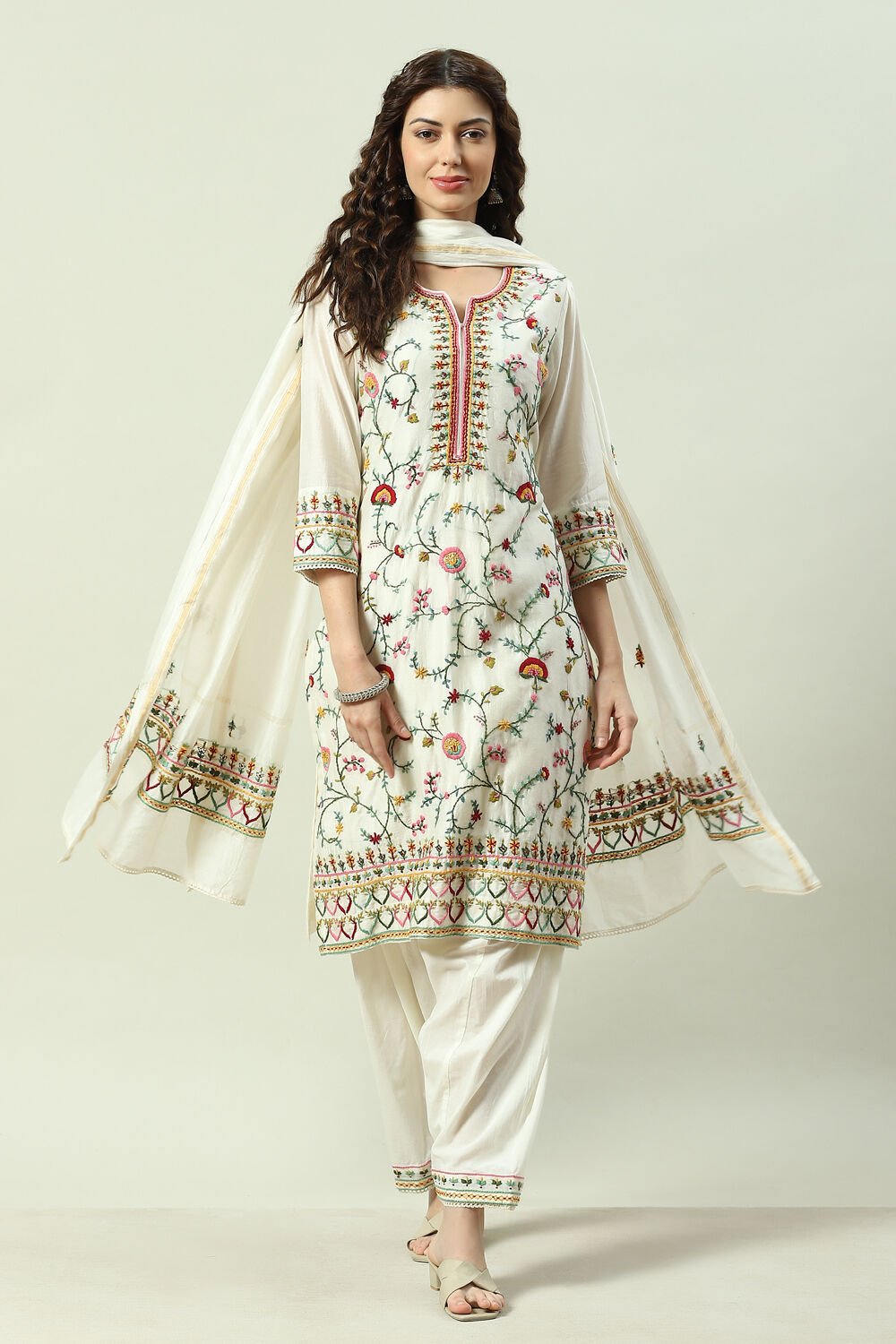 Ivory Cotton Blend Straight Kurta Salwar Suit Set