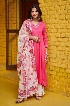 Fuschia Rayon Straight Suit Set image number 6