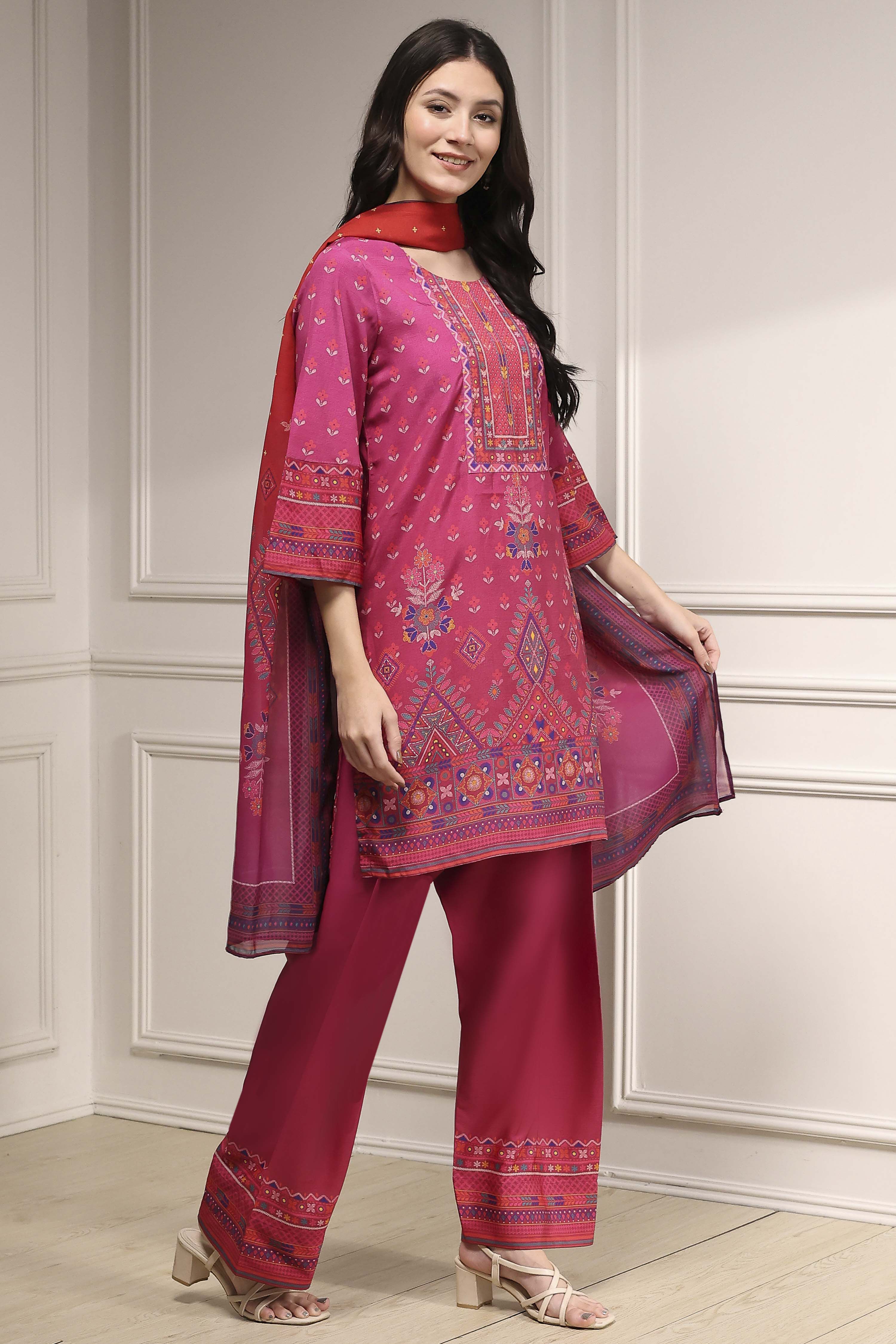 Pink Printed Straight Suit Set image number 5