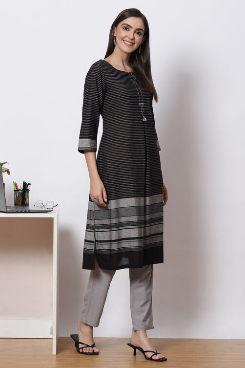 Black Cotton A-Line Yarndyed Kurta image number 3