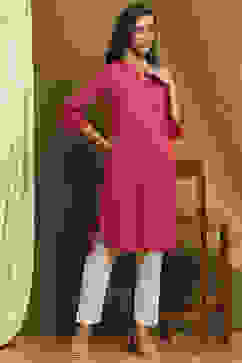 Pink Cotton Blend Solid Straight Kurta image number 0