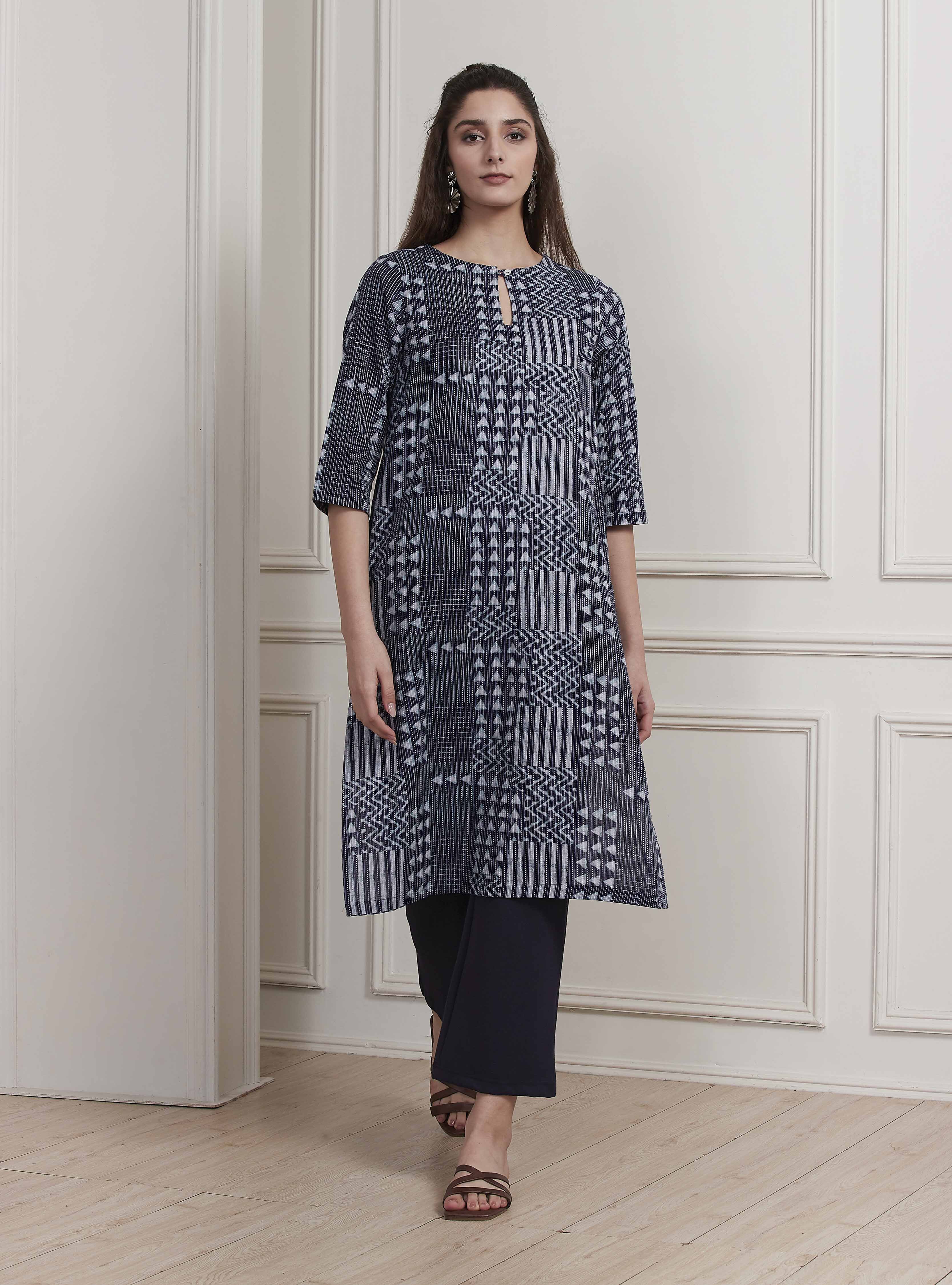 Blue Cotton Printed Straight Kurta image number 5