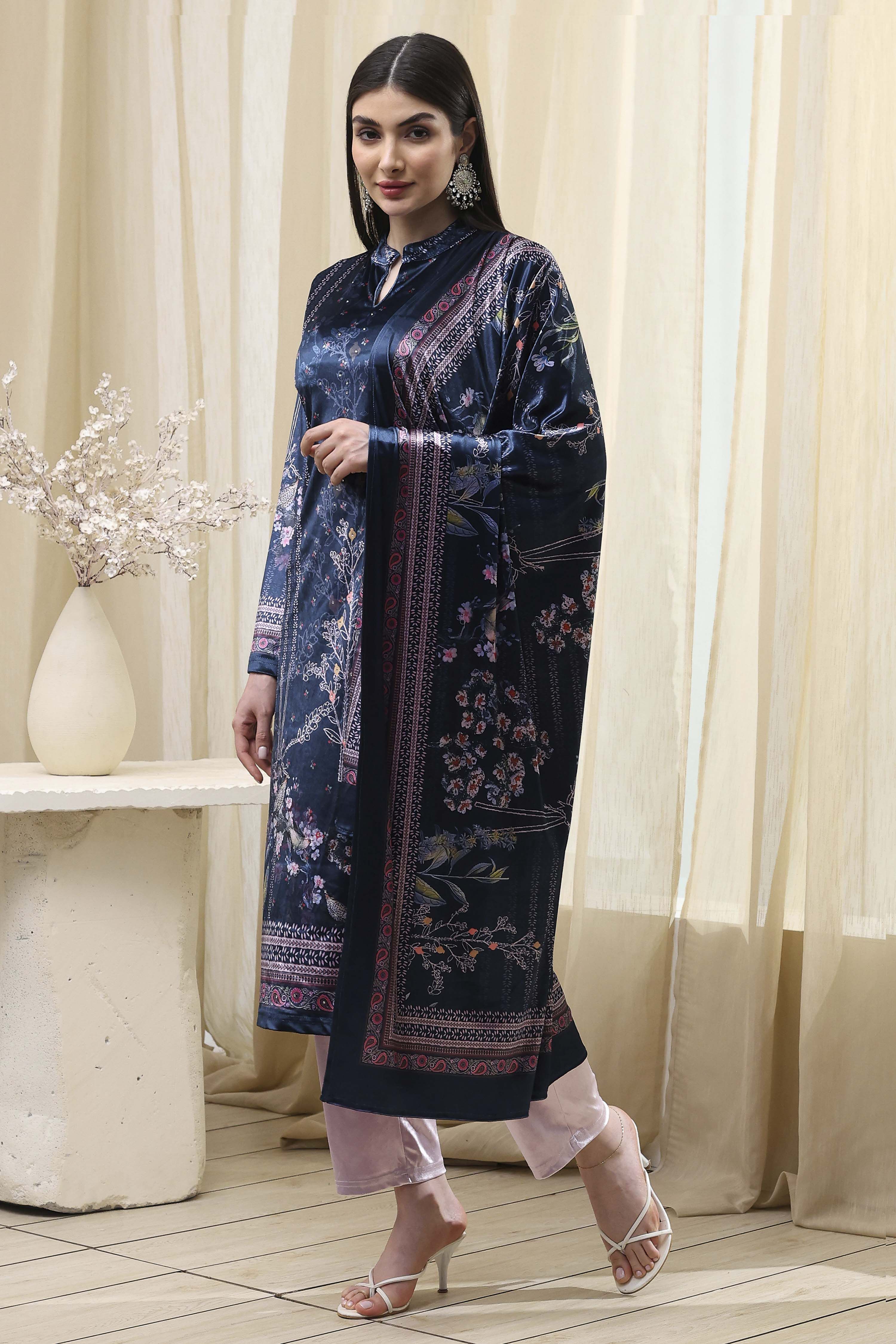 Petrol Blue Polyester Straight Printed Kurta Slim Pant Suit Set image number 3