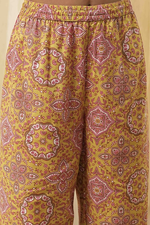 Green Cotton Printed Straight Suit Set image number 2