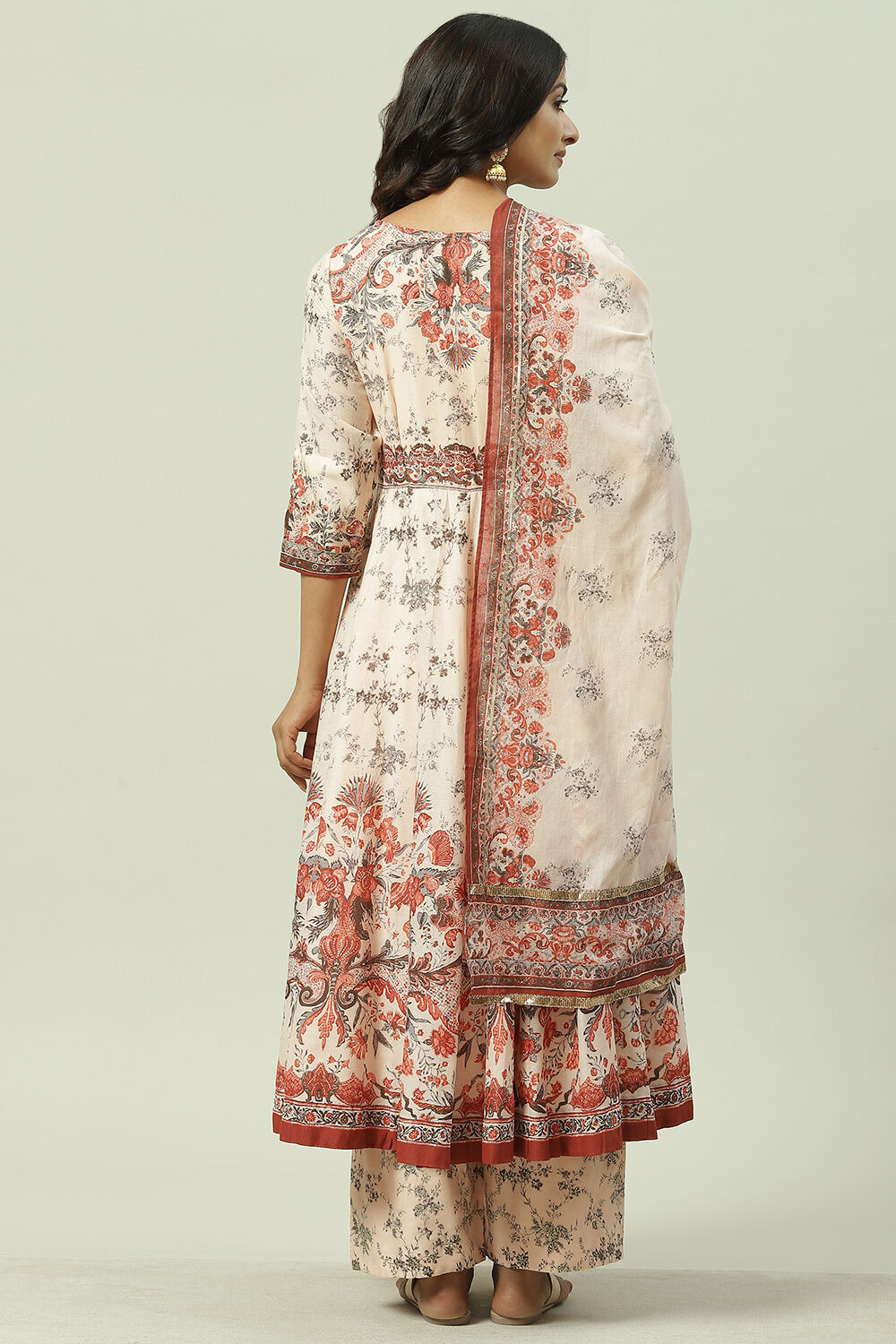 Black Cotton Silk Anarkali Kurta Palazzo Suit Set image number 4