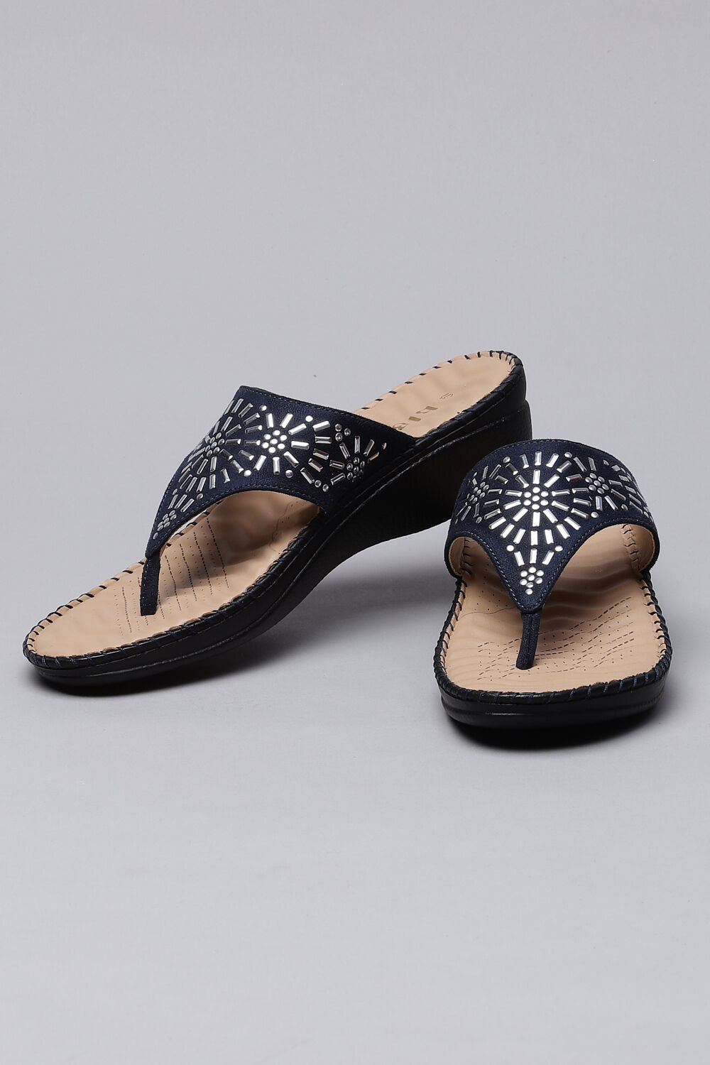 Ladies sandal ka hotsell design