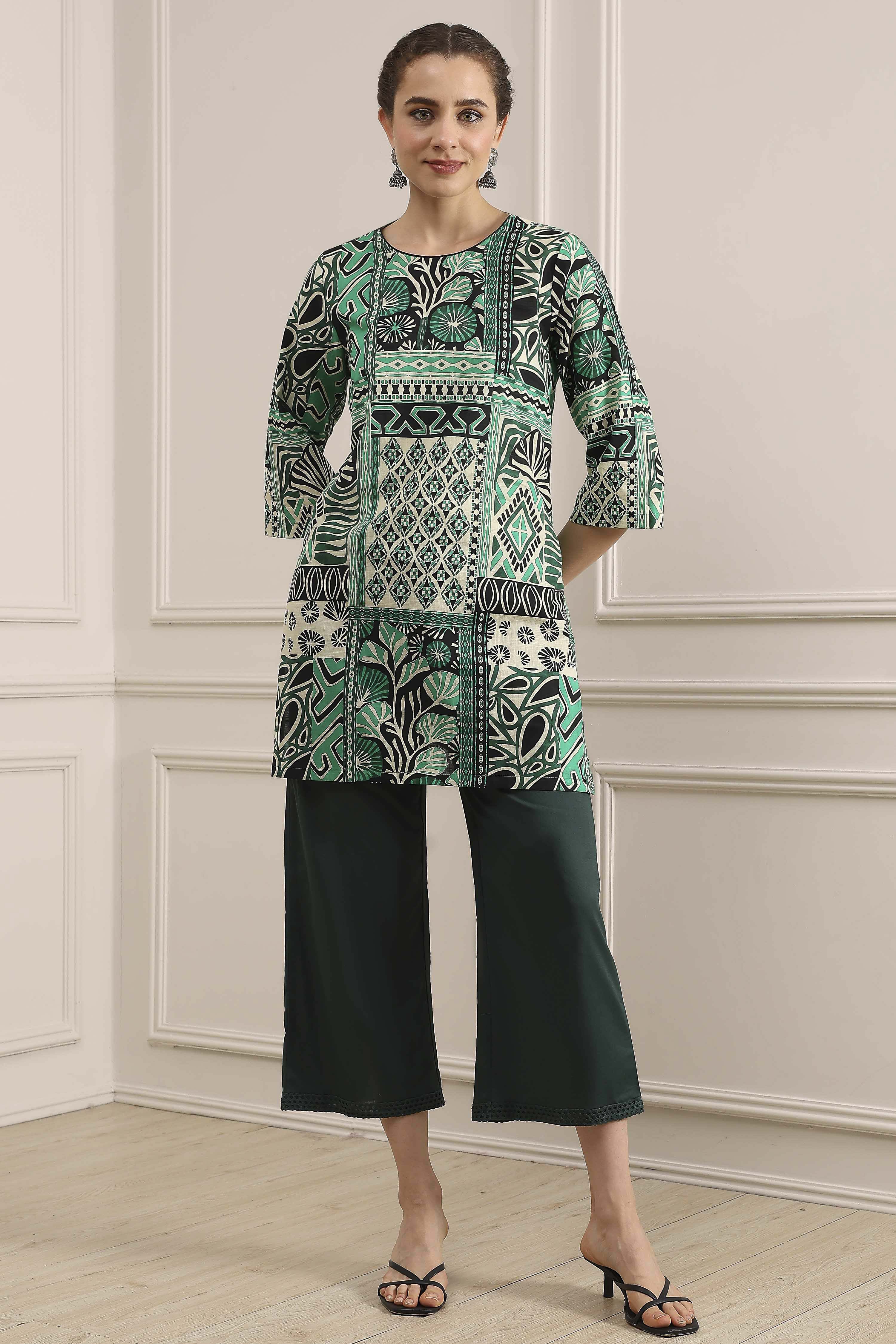 Green Cotton Flared Dyed Palazzo Pants image number 0