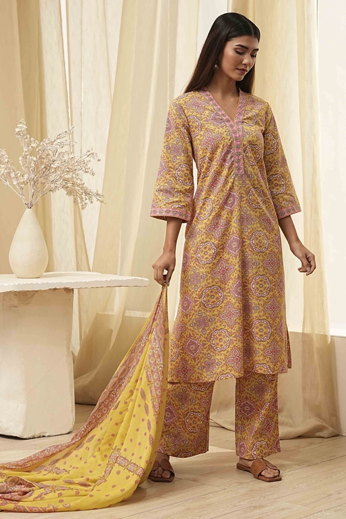 Green Cotton Printed Straight Suit Set image number 0