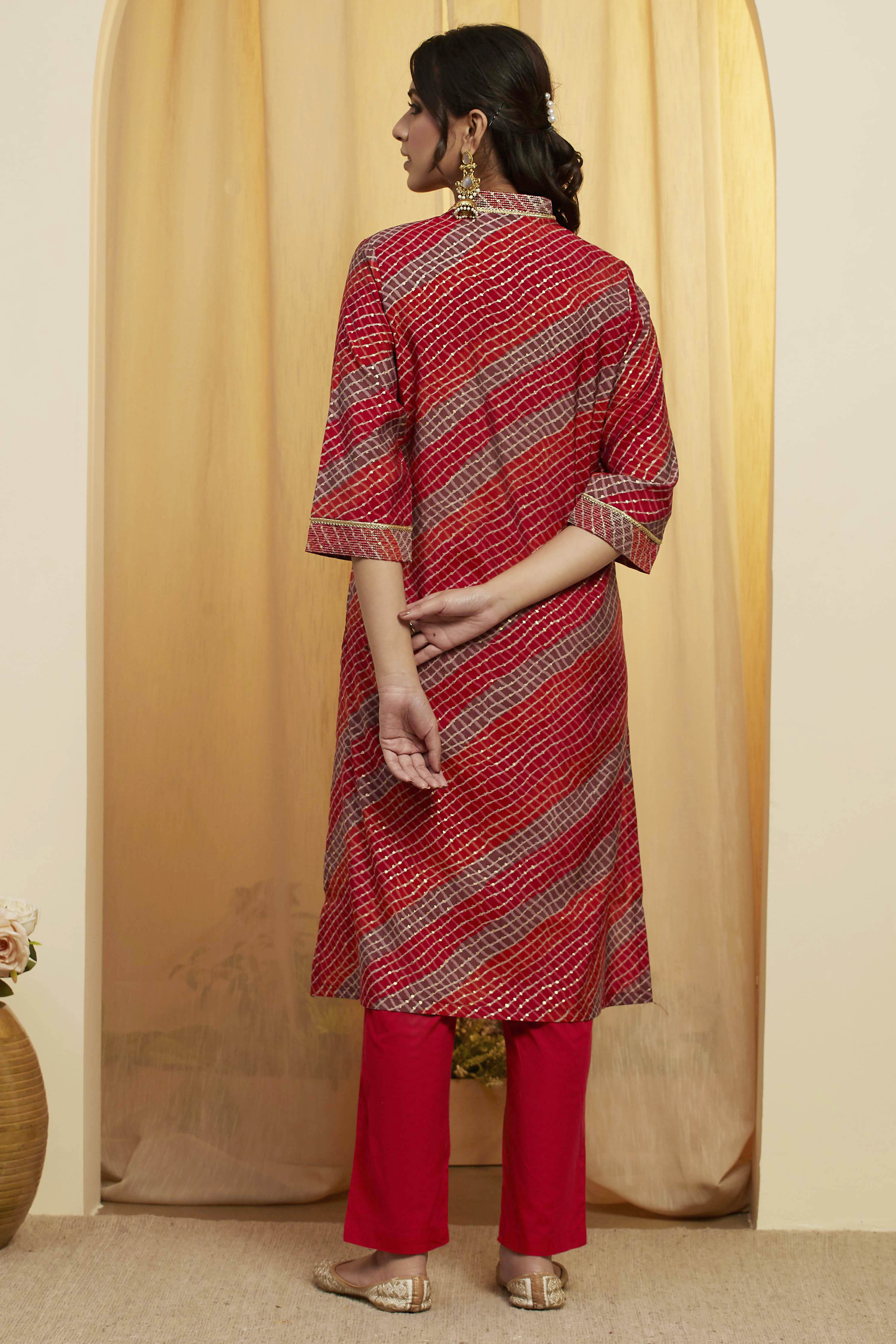 Red Poly Viscose Straight Kurta image number 4