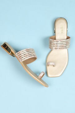 Gold Embellished Toe Ring Sandals image number 2
